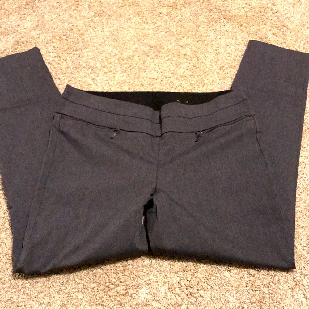 Candies pull on dress pants.   NWOT.  Size Large